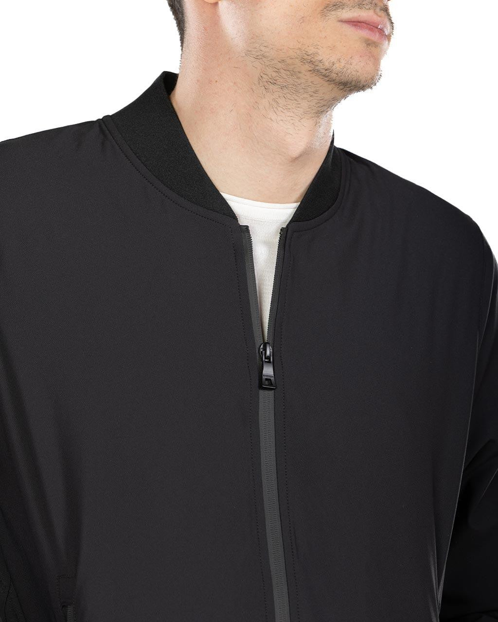 MOŠKA PREHODNA ŠPORTNA JAKNA 10-441