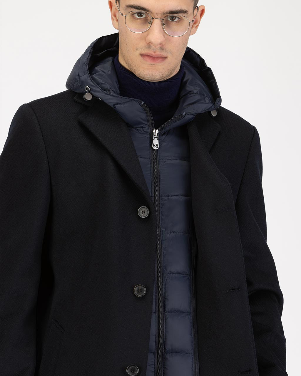 MOŠKI PLAŠČ S KAPUCO 10-471