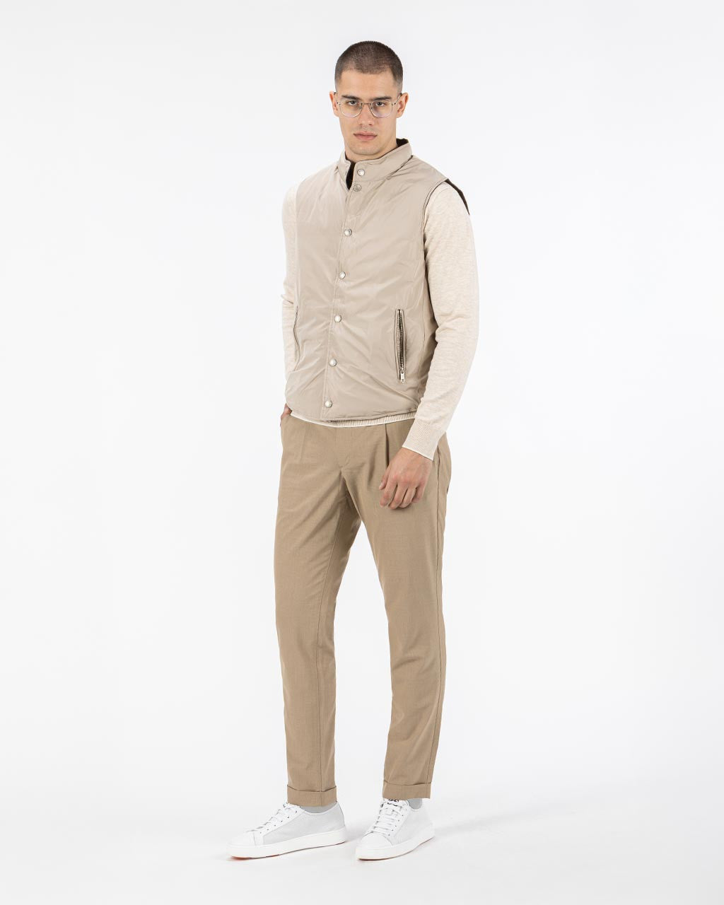 OBOJESTRANSKI MOŠKI BREZROKAVNIK Z GUMBI 50-31