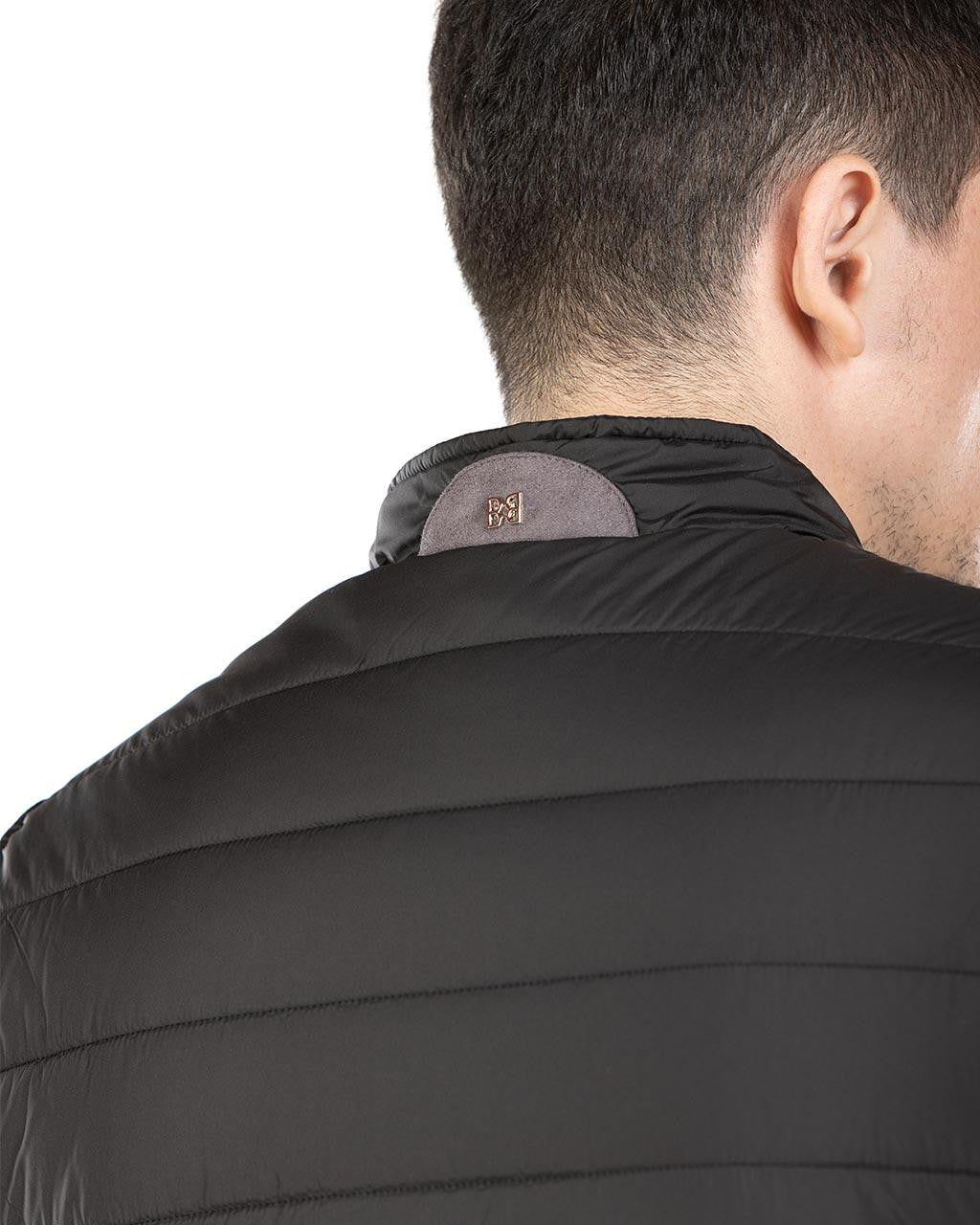 MOŠKI BREZROKAVNIK Z GUMBI 50-51