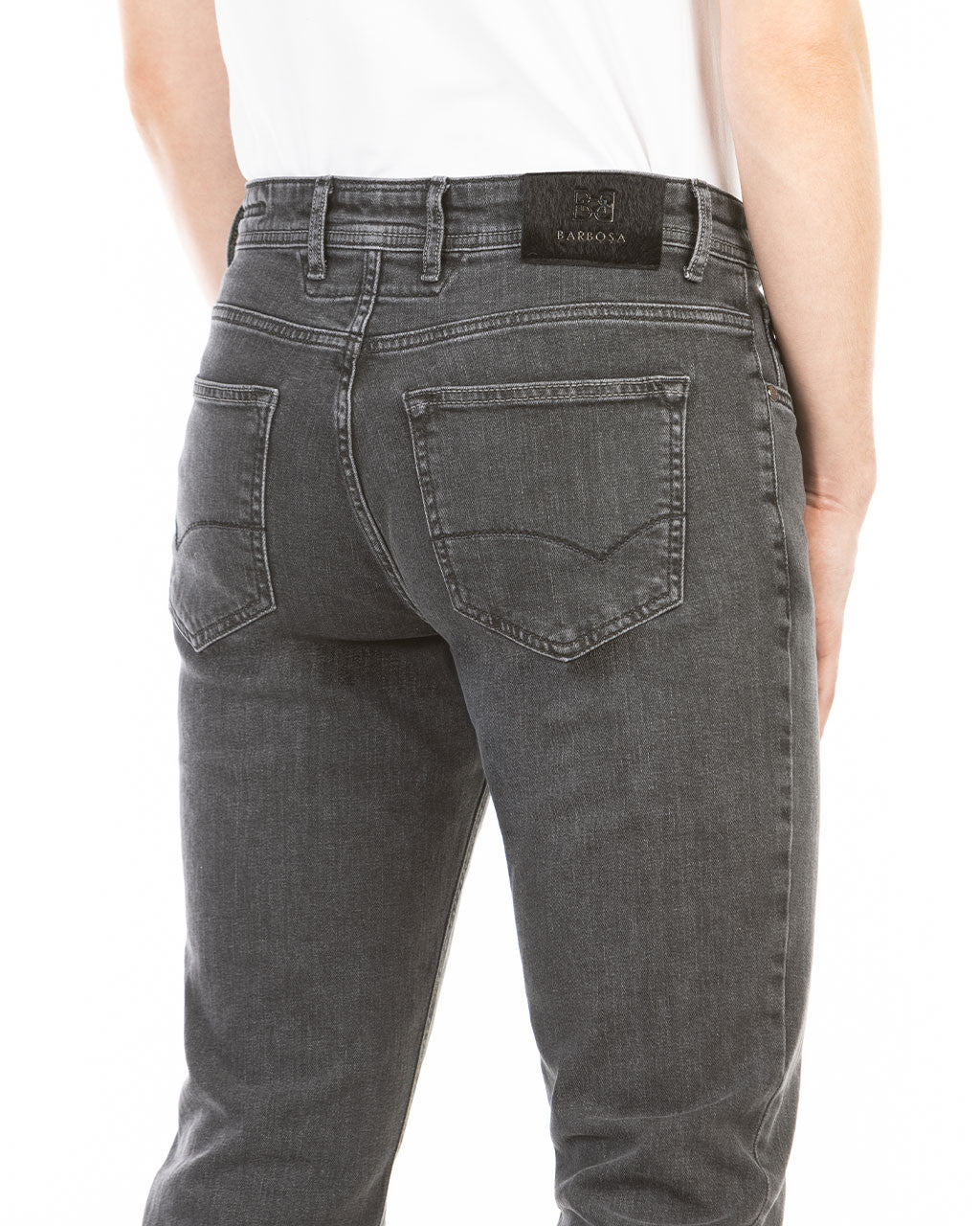 KAVBOJKE Z VISOKIM DELEŽOM BOMBAŽA 2960